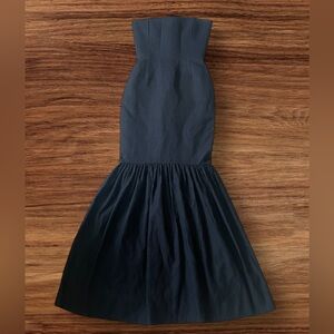 ✨ Martin Grant Strapless Dress – Elegant Pleated Silhouette ✨